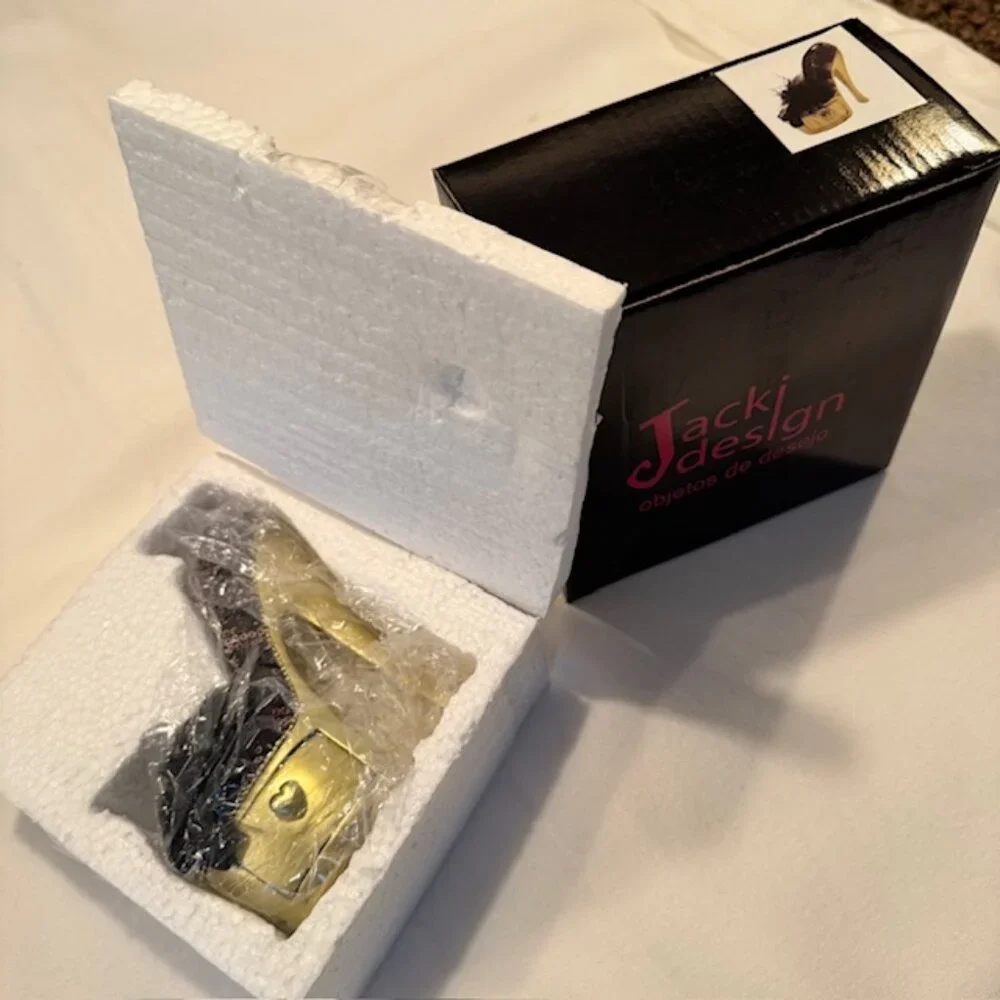 Jacki Design Leopard High Heel Ring Holder w/ side compartment - Like New w/ Box